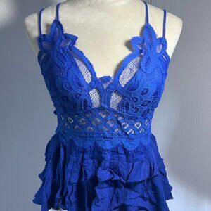 Zenana Blue Lacy Top